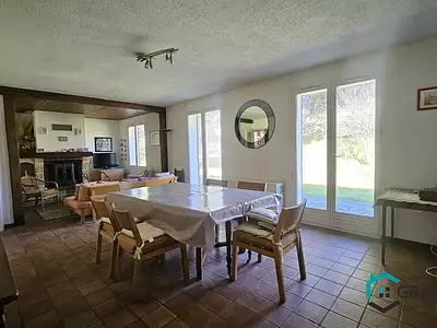 Maison, 158 m²
