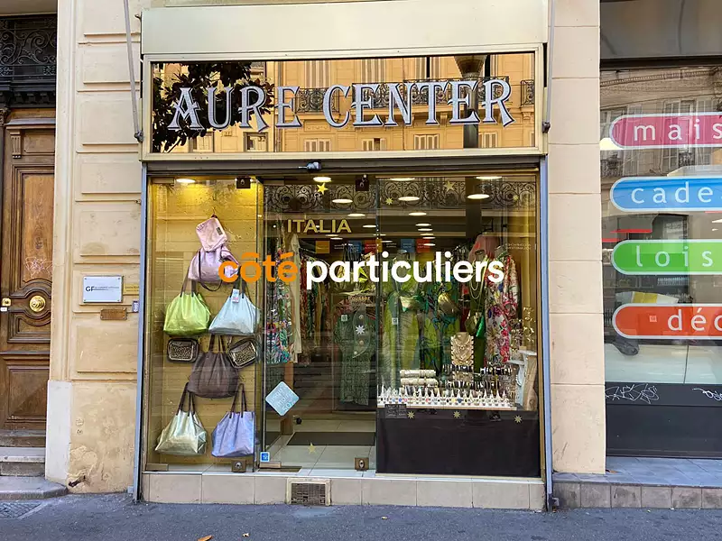 Divers, 40 m²