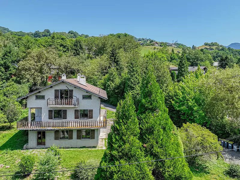 Maison, 195,46 m²