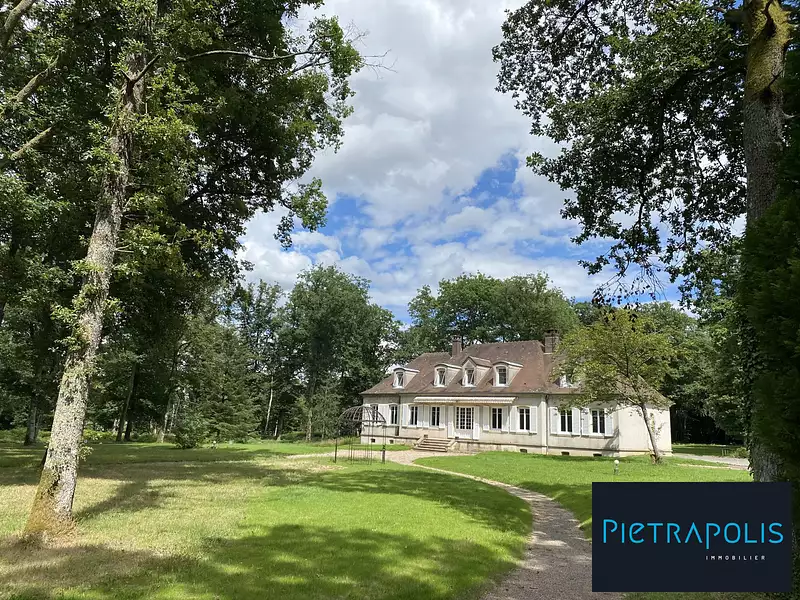 Maison, 380 m²
