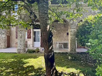 Maison, 270 m²