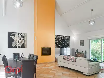 Maison, 210 m²