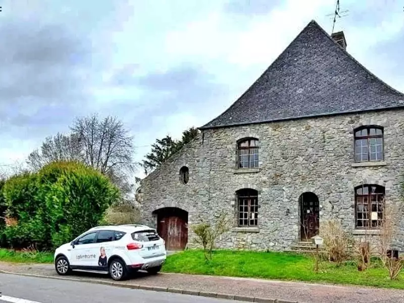 Maison, 197 m²