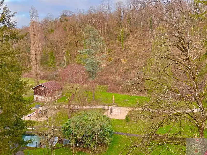 Immeuble, 358 m²
