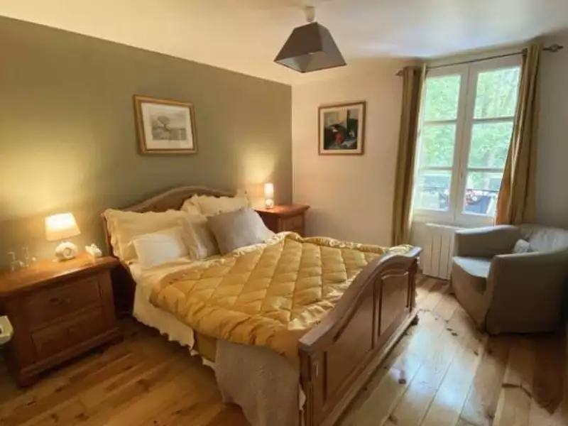 Maison, 255 m²