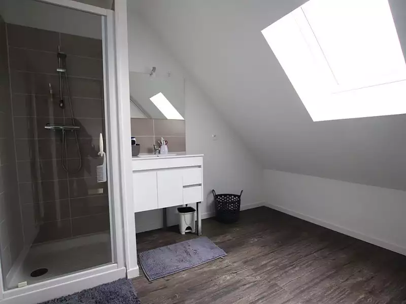 Maison, 210 m²