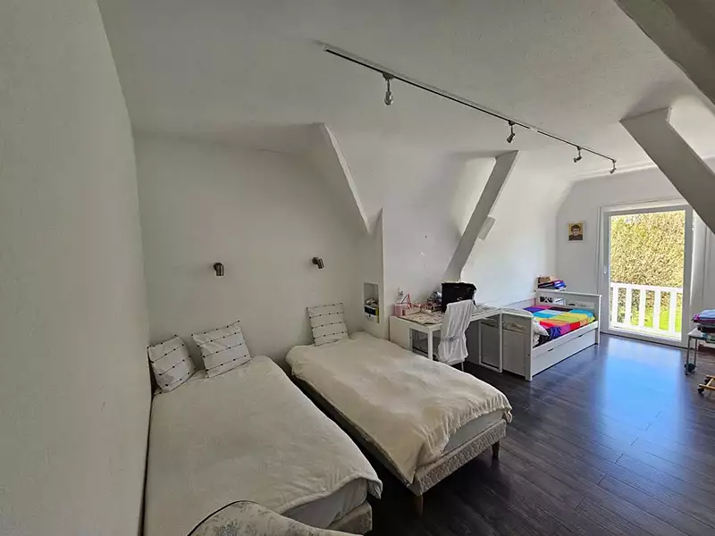 Maison, 185 m²