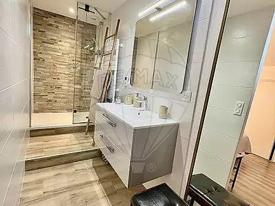 Maison, 180 m²