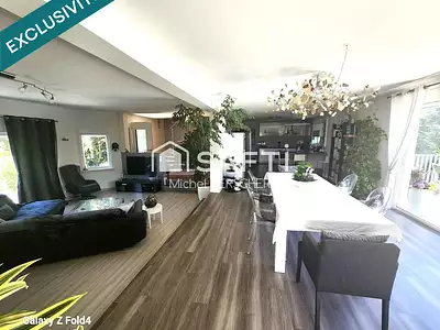 Maison, 244 m²