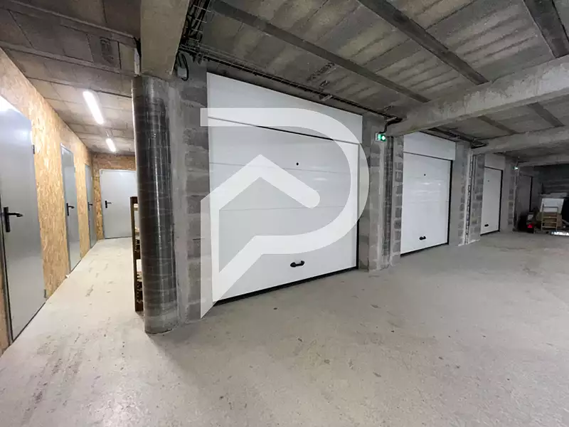 Parking, 800 m²