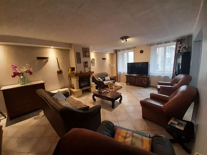 Maison, 145 m²