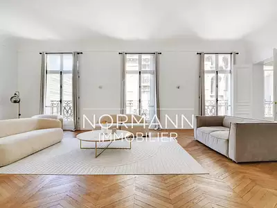 Appartement, 250 m²