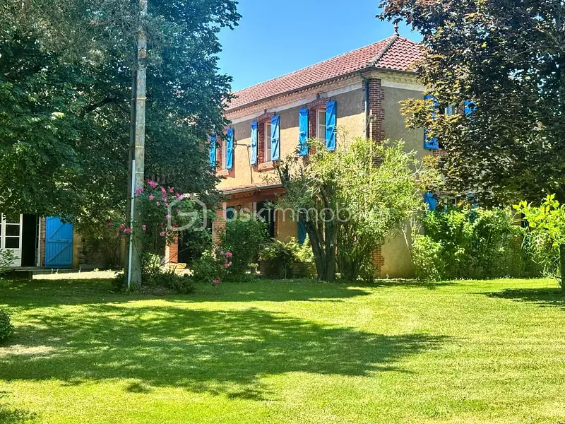 Maison, 398 m²