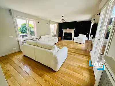 Maison, 163 m²