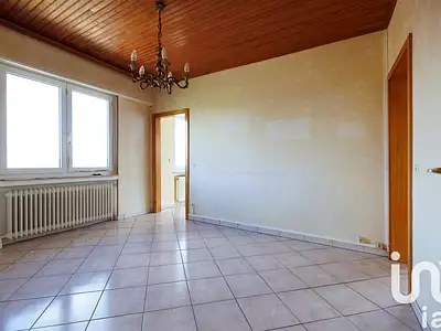 Maison, 196 m²