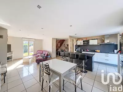 Maison, 178 m²