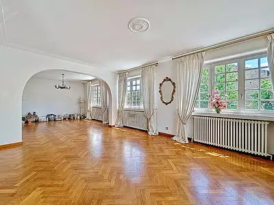 Maison, 196 m²