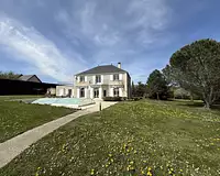 Maison, 240 m²