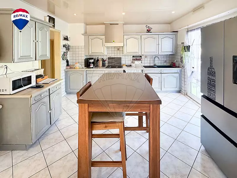 Maison, 144 m²