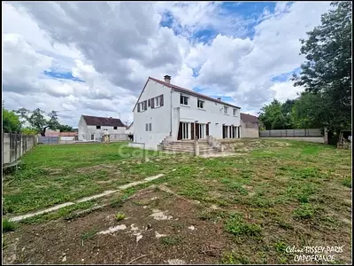 Maison, 245 m²