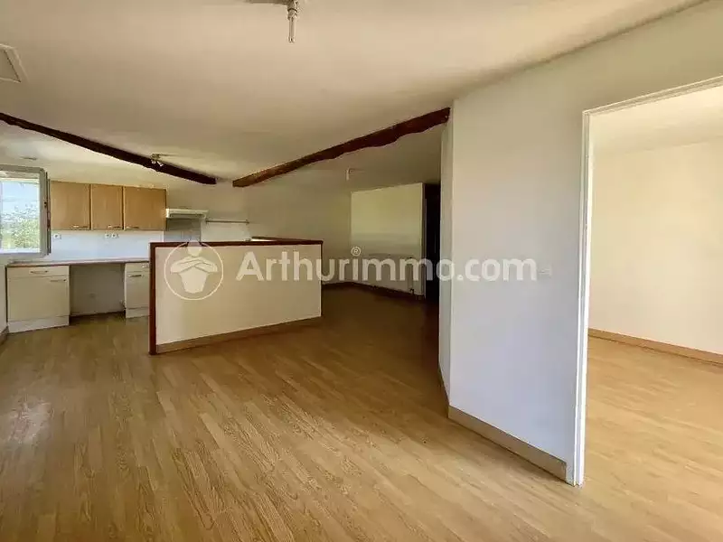 Maison, 270 m²