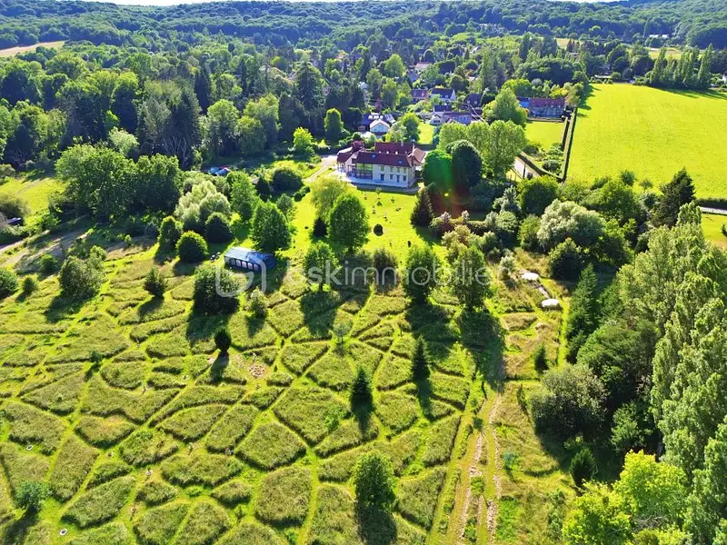 Maison, 785 m²