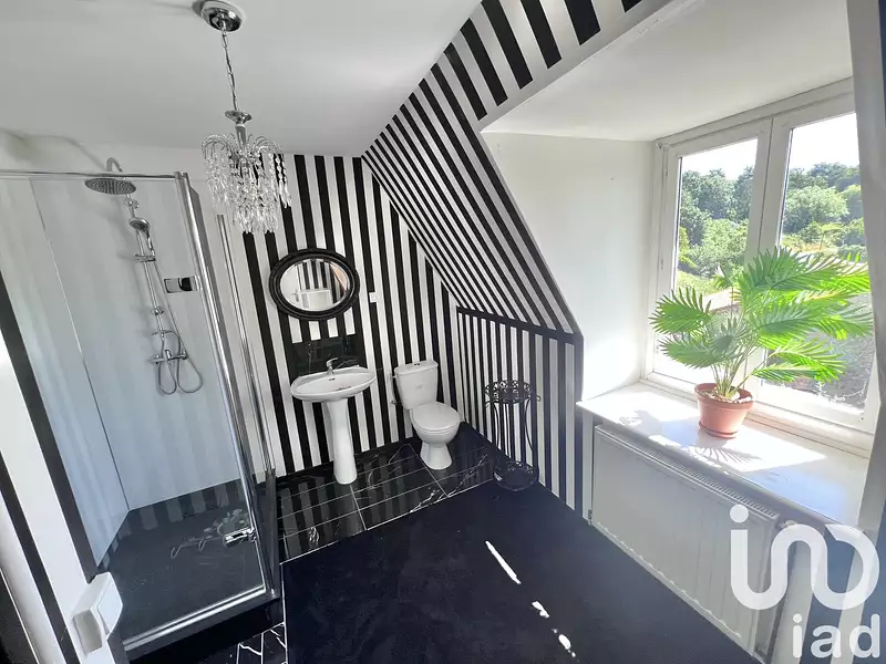 Maison, 230 m²