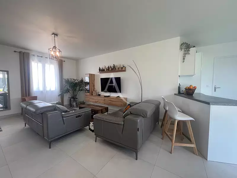 Maison, 93,99 m²