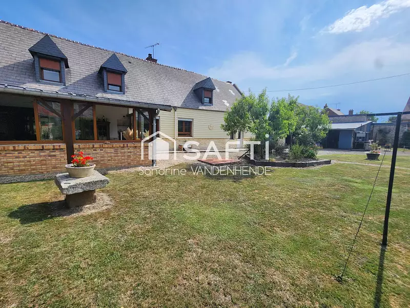 Maison, 176 m²