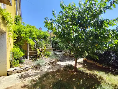 Maison, 252 m²