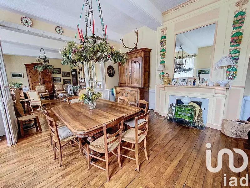 Maison, 297 m²