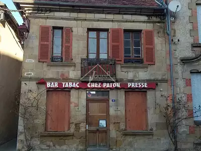 Maison, 240 m²