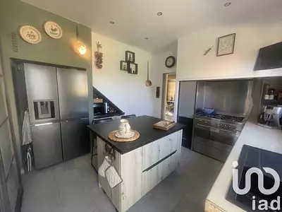 Maison, 220 m²