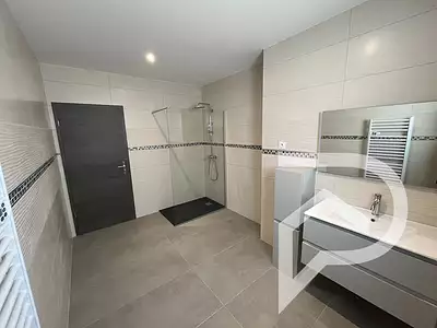 Maison, 121 m²