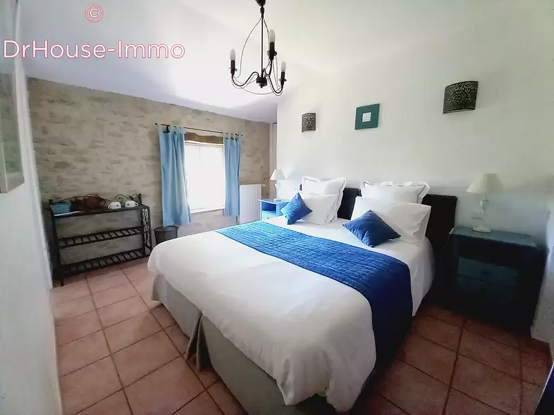 Maison, 330 m²