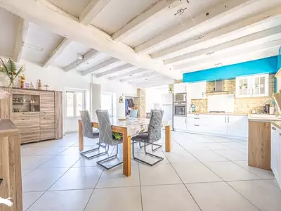 Maison, 145 m²
