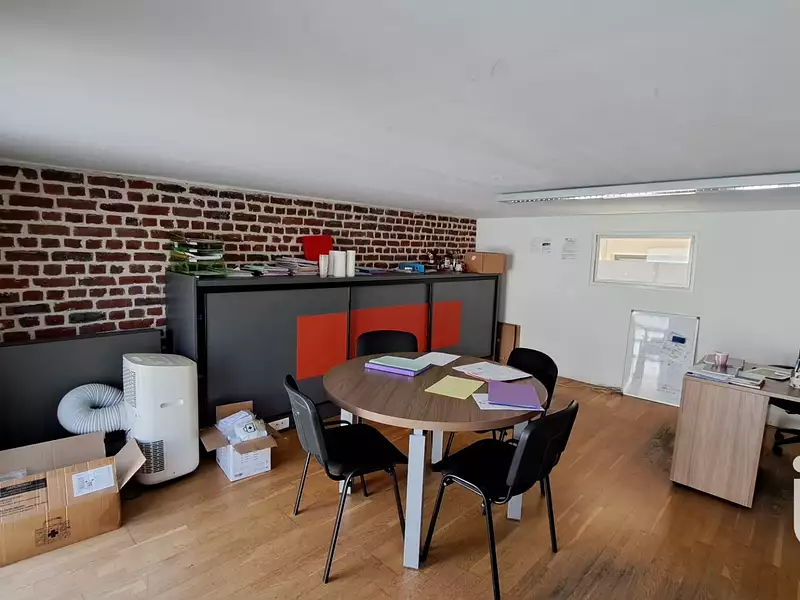 Immeuble, 643 m²