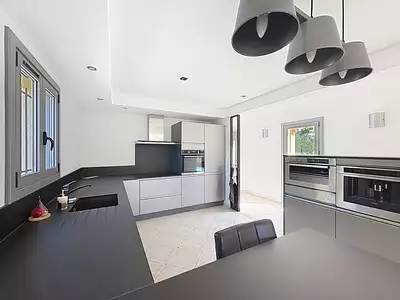 Maison, 240 m²