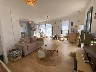 Maison, 115 m²