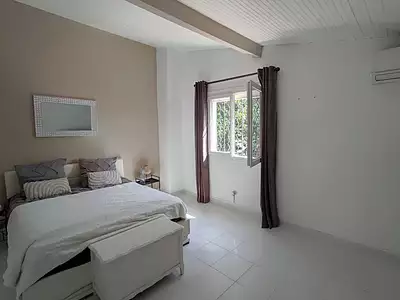 Maison, 270 m²