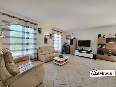 Maison, 156 m²