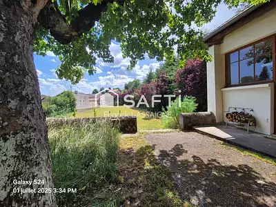 Maison, 1 616 m²