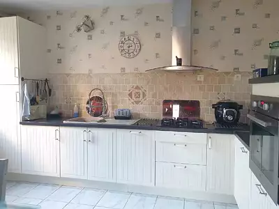 Maison, 175 m²