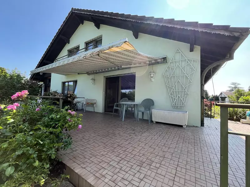 Maison, 265 m²