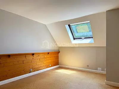 Maison, 166 m²