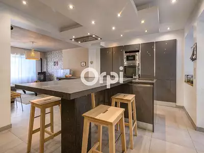 Maison, 160 m²