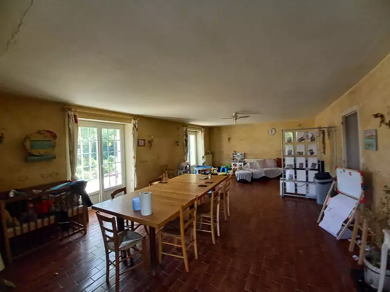 Maison, 269 m²