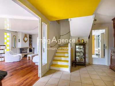 Maison, 168 m²