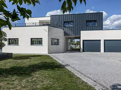 Maison, 222 m²