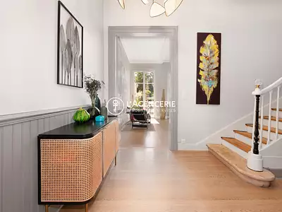 Maison, 235 m²